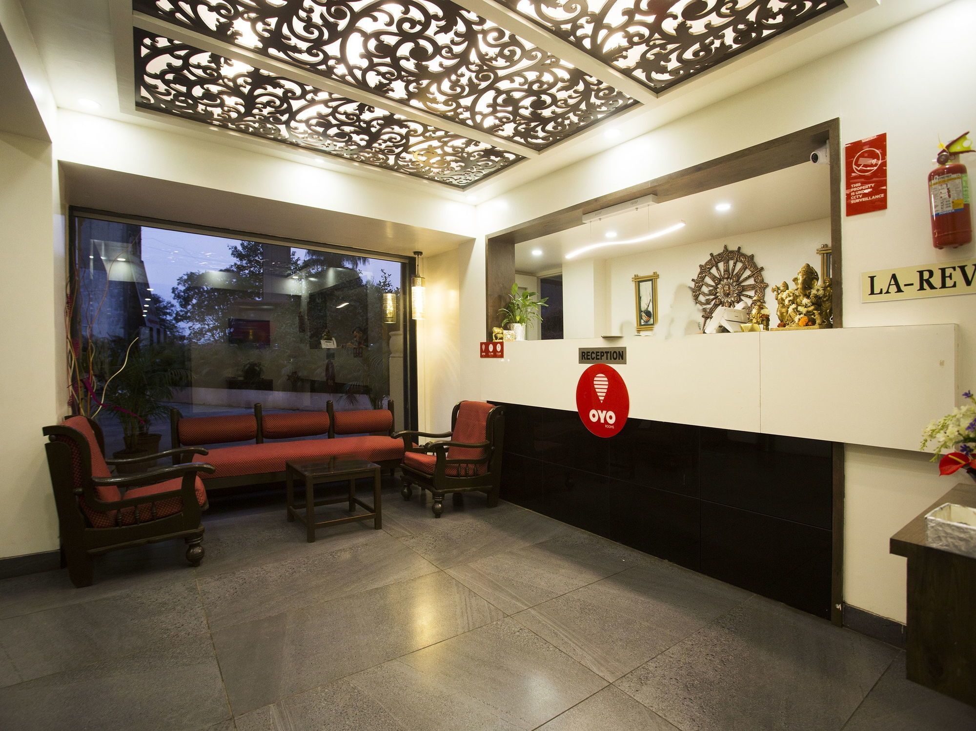 Oyo 9806 Hotel Arvi โลนาวาลา ภายนอก รูปภาพ