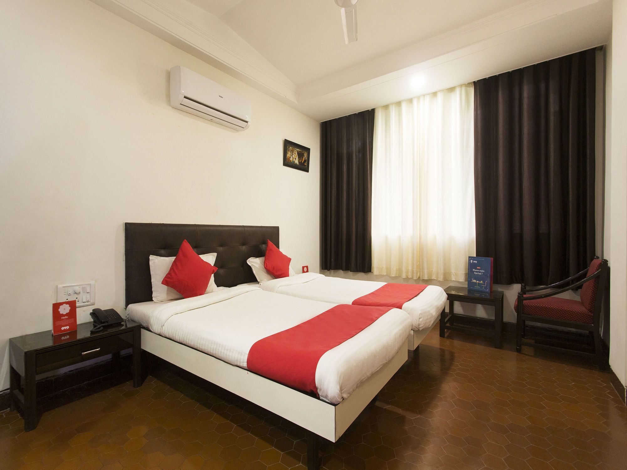 Oyo 9806 Hotel Arvi โลนาวาลา ภายนอก รูปภาพ